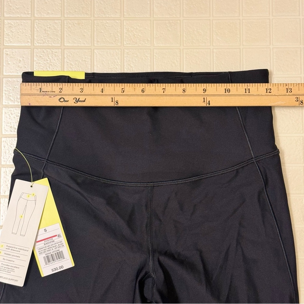 Women's Effortless Support High-Rise
Leggings All In Motion Black Size S - Picture 5 of 7